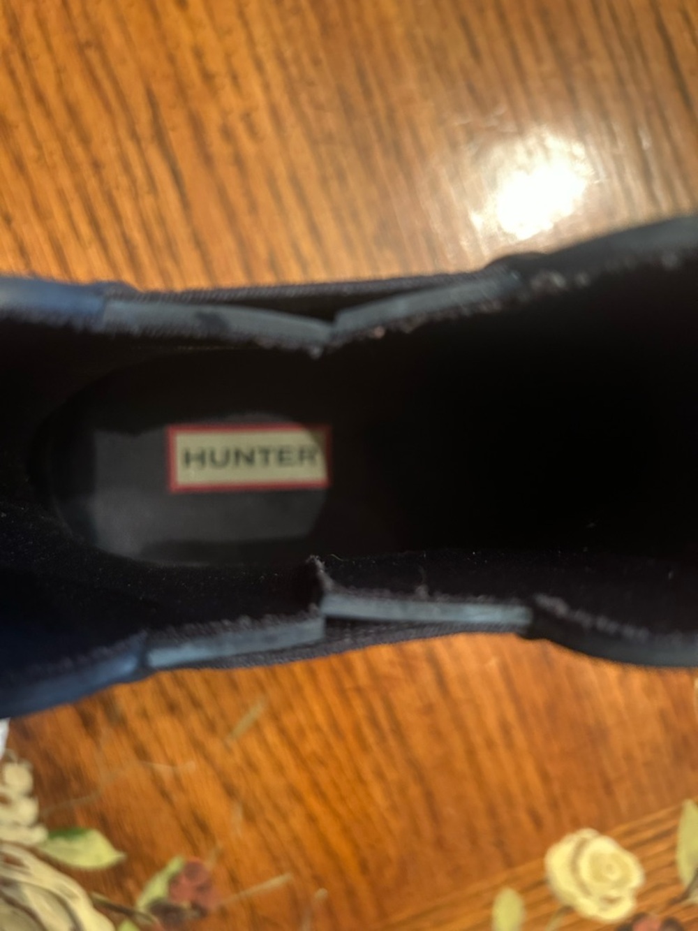 Hunter Navy Chelsea Rain Boots with White Soles - Picture 5 of 9